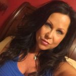 Rencontre baise rapide avec cougar sensuelle à Lyon : baise discrète et tchat coquin