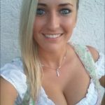 Étudiante libérée de Montpellier pour aventure coquine entre adultes